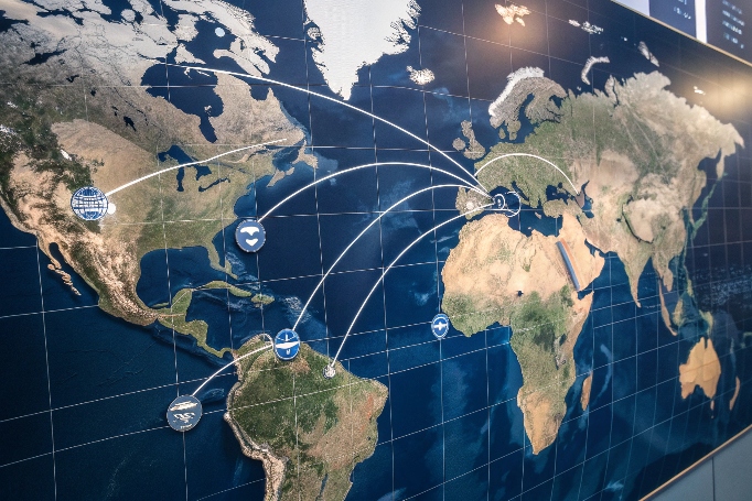 Carte logistique mondiale montrant les régions d'exportation de KMSLASER (ID#5)